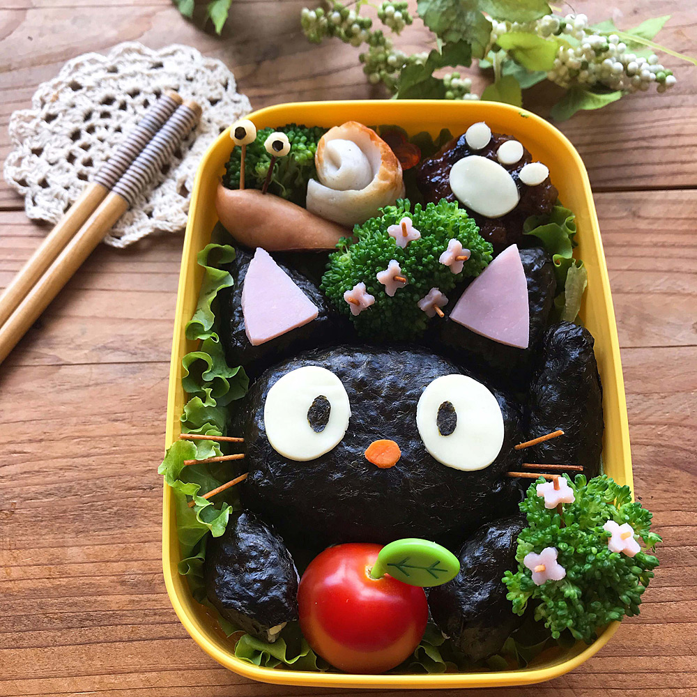CHARACTER BENTO, COOKING CLASSES